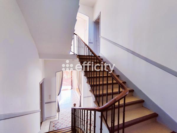 Maison 10 pièces - 278 m² Bien prestige