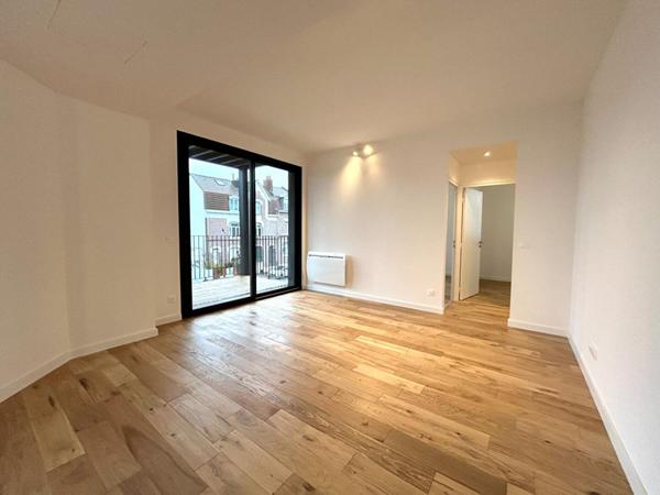 A LOUER : T3 à MARCQ EN BAROEUL • • 1 310 € CC • Réf. G660-120