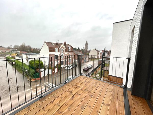 A LOUER : T3 à MARCQ EN BAROEUL • • 1 310 € CC • Réf. G660-120