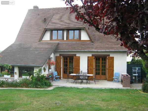 Maison à vendre à Foucarmont en Seine-Maritime (76340), ref : 128   
NEUFCHATEL EN BRAY