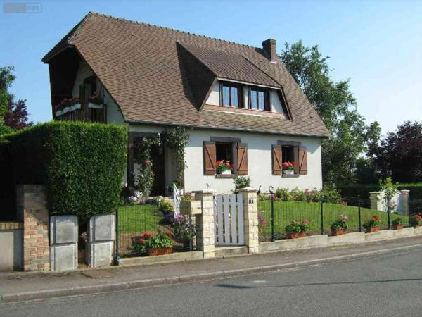 Maison à vendre à Foucarmont en Seine-Maritime (76340), ref : 128   
NEUFCHATEL EN BRAY
