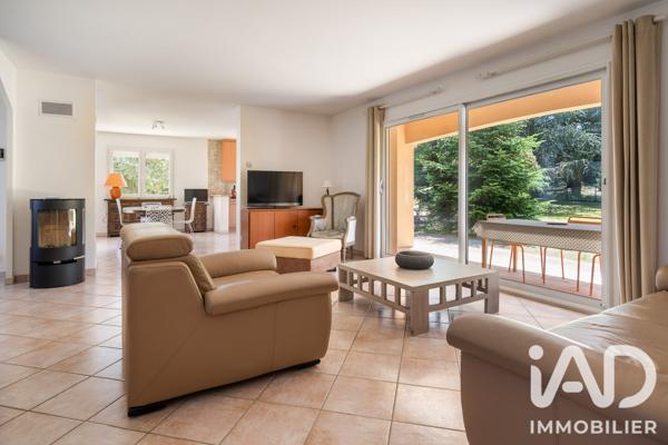 Maison à vendre 5 pièces 137 m² Vourles