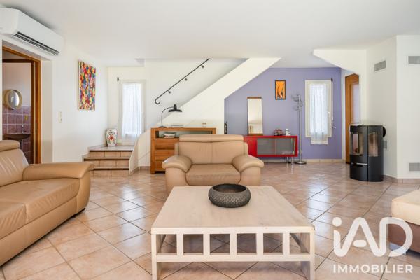 Maison à vendre 5 pièces 137 m² Vourles
