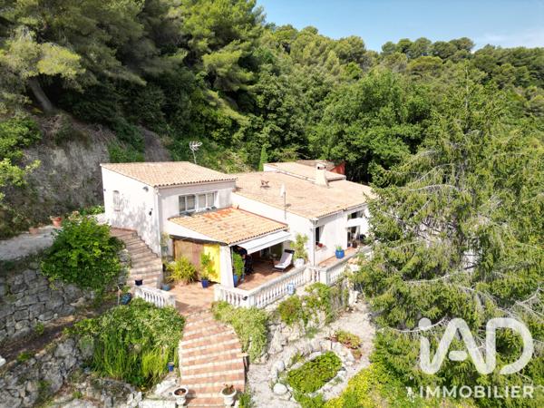 Maison à vendre 7 pièces 199 m² Saint-Laurent-du-Var