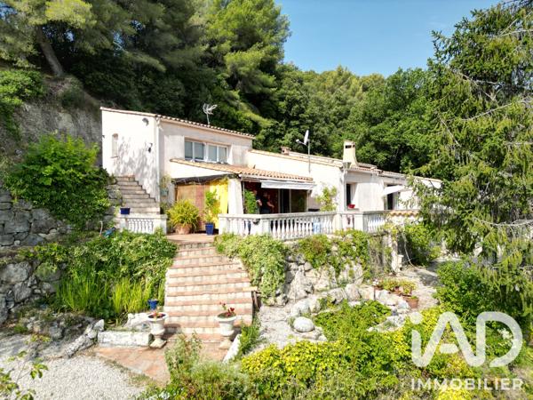 Maison à vendre 7 pièces 199 m² Saint-Laurent-du-Var
