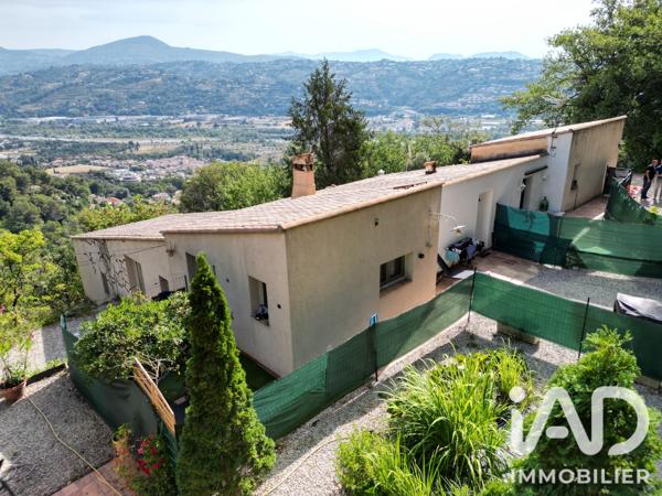 Maison à vendre 7 pièces 199 m² Saint-Laurent-du-Var