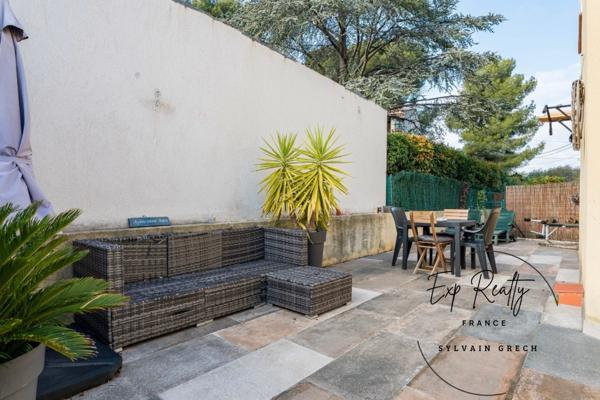 magnifique Bas de villa + piscine + 2 places de parking