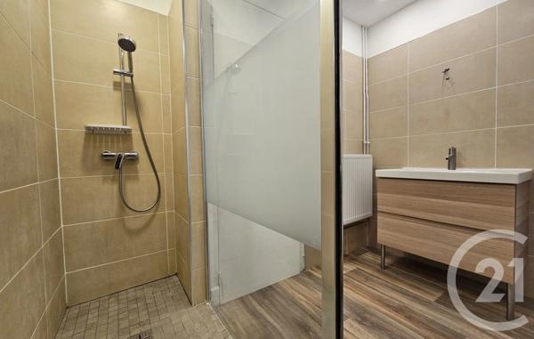 Appartement F4 à vendre  4 pièces - 112,69 m 2   LANNEMEZAN  - 65
