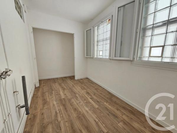 Appartement F4 à vendre  4 pièces - 112,69 m 2   LANNEMEZAN  - 65