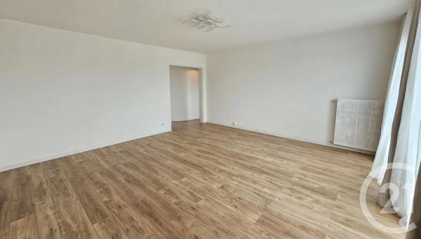 Appartement F4 à vendre  4 pièces - 112,69 m 2   LANNEMEZAN  - 65