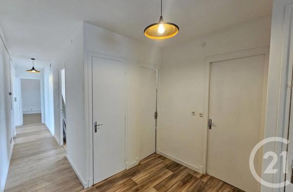 Appartement F4 à vendre  4 pièces - 112,69 m 2   LANNEMEZAN  - 65