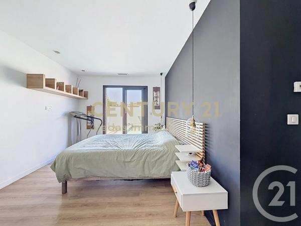 Maison à vendre  4 pièces - 117 m 2   GIGEAN  - 34