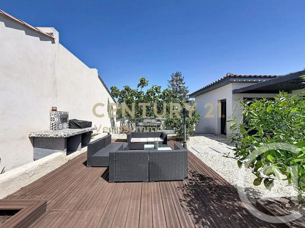 Maison à vendre  4 pièces - 117 m 2   GIGEAN  - 34