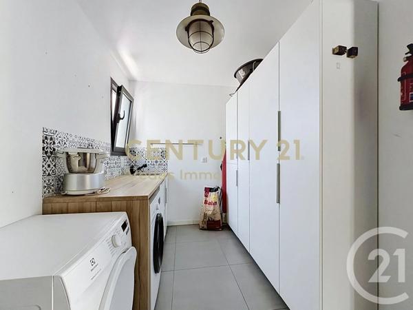 Maison à vendre  4 pièces - 117 m 2   GIGEAN  - 34