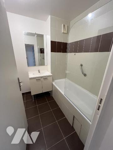 CAEN - quartier stade d'Ornano - Grand F3 avec grande terrasse de 16 m²