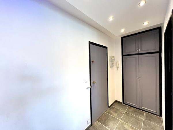 Le Blanc-Mesnil (93150) Studio 29m2 avec cave devant futur métro 17