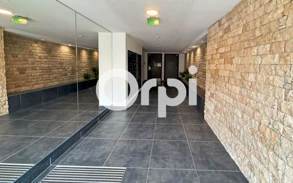 Appartement à vendre    2 pièces • 42 m2 Le Grau-du-Roi