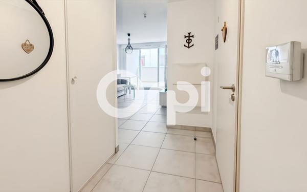 Appartement à vendre    2 pièces • 42 m2 Le Grau-du-Roi