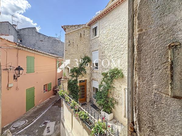 Maison 8 pièce(s) 4 chambre(s) 232 m²