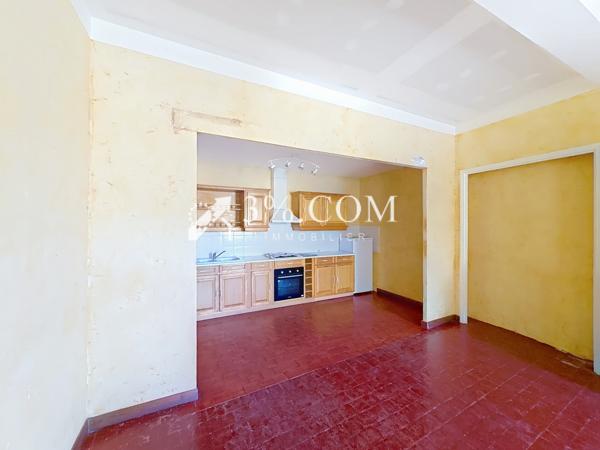 Maison 8 pièce(s) 4 chambre(s) 232 m²