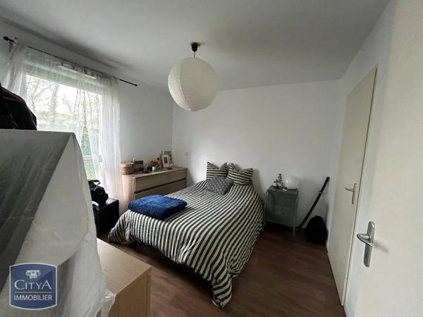 Appartement à louer 2 pièces 28.14m² Rosny-sous-Bois (93110)