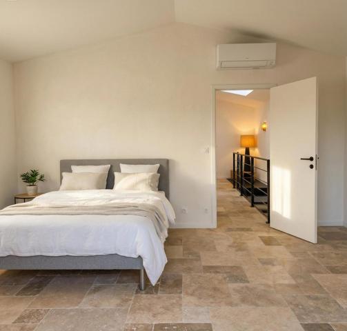 Maison neuve de 190 m² qui mélange le style urbain et une touche de Bali