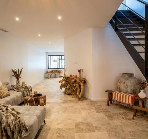 Maison neuve de 190 m² qui mélange le style urbain et une touche de Bali