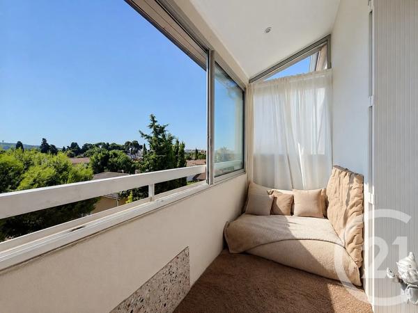 Appartement T3 à vendre  3 pièces - 64,58 m 2   AGDE  - 34