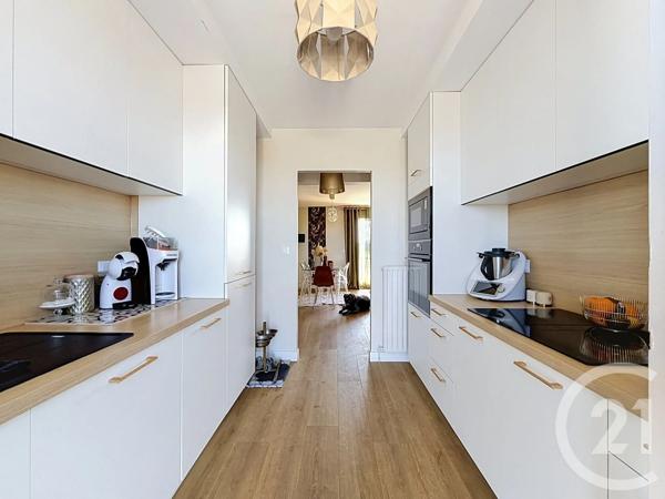 Appartement T3 à vendre  3 pièces - 64,58 m 2   AGDE  - 34