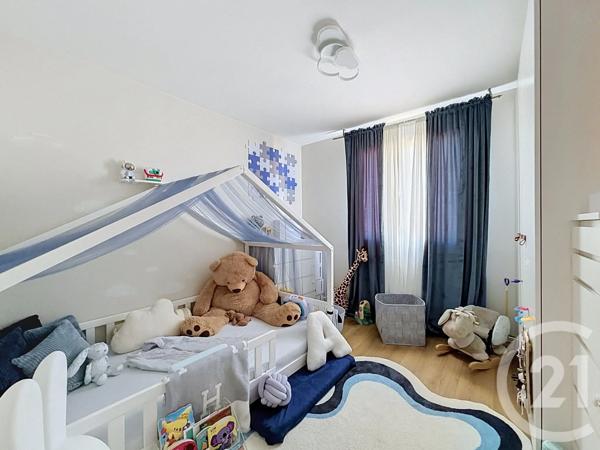 Appartement T3 à vendre  3 pièces - 64,58 m 2   AGDE  - 34