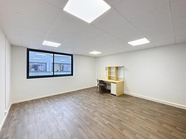 Location bureau Saint-Florentin - 25 m² - 400 €/mois