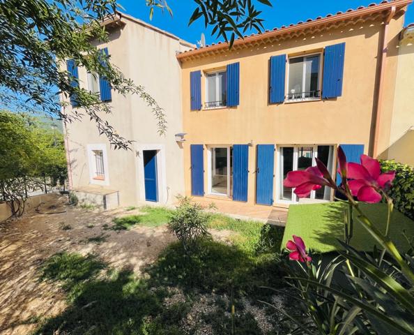 Villars (84400) Charmante maison traversante à deux pas du centre du village