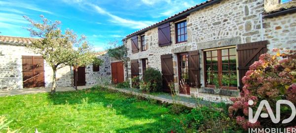 Maison à vendre 5 pièces 145 m² Marsais-Sainte-Radégonde