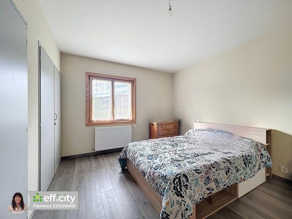 Appartement 2 pièces - 110 m² Exclusivité efficity