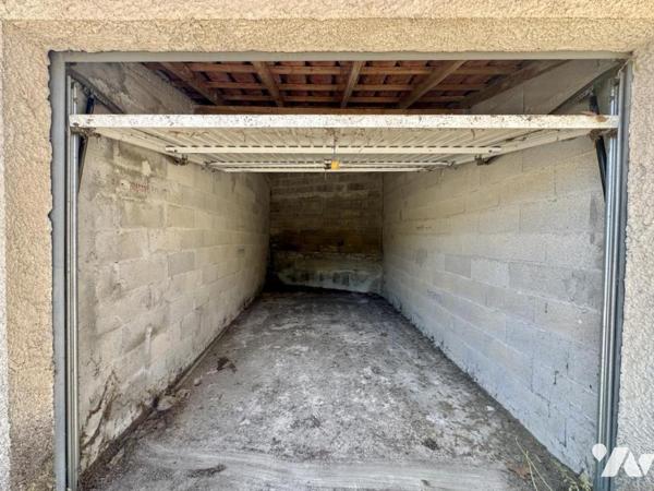 Garage fermé