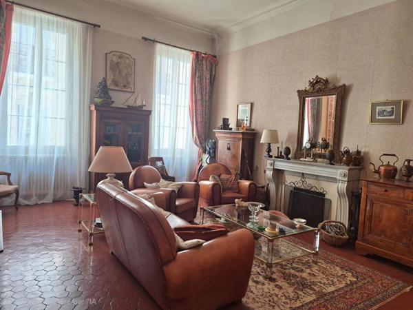 Appartement Marseille 13006  T6 161 m2