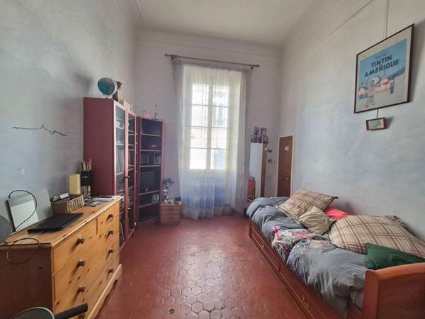 Appartement Marseille 13006  T6 161 m2