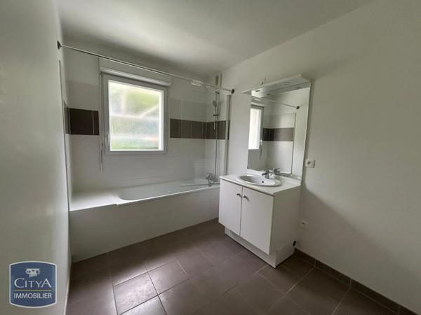 Appartement à louer 3 pièces 64.75m² Sarzeau (56370)