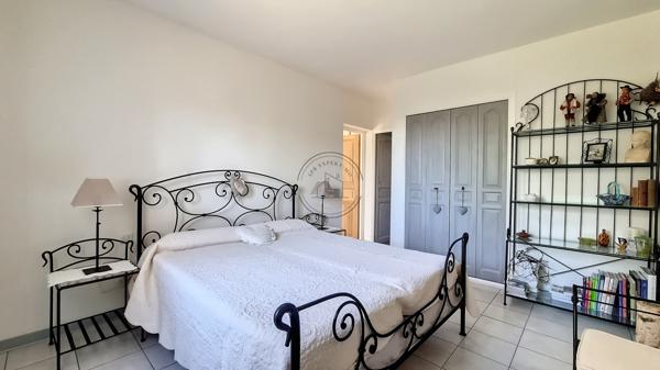 Cheval-Blanc (84460) PROPRIETE A CHEVAL-BLANC: ELEGANCE, CONFORT ET CADRE ENCHANTEUR AU PIED DU LUBERON