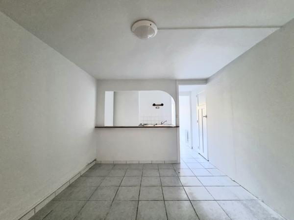 APPARTEMENT T2 25 m2 AVEC JARDIN