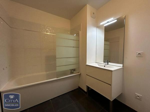 Appartement à louer 2 pièces 47.27m² Wasquehal (59290)