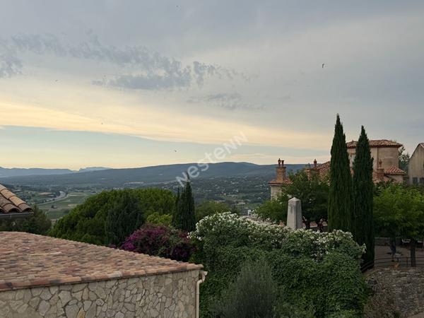 Maison de village provençale 70m², avec terrasses , studio et cave