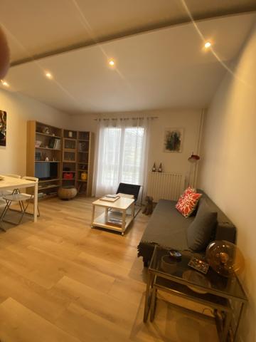 Beau T1-T2 meublé
