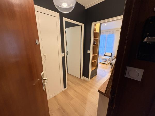Beau T1-T2 meublé