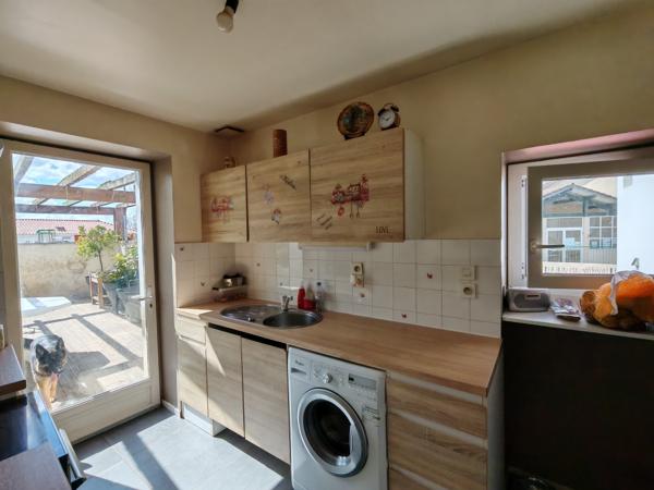 Petite maison de village 69 m2 10 minutes de Pontonx