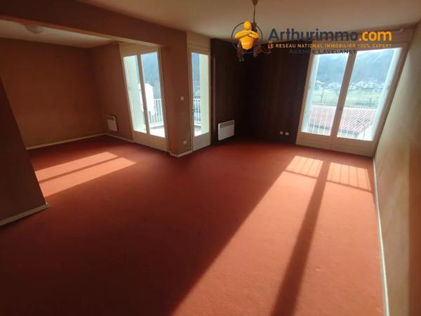 Vente Appartement 3 pièces 82 m2 à Tarascon-sur-Ariège