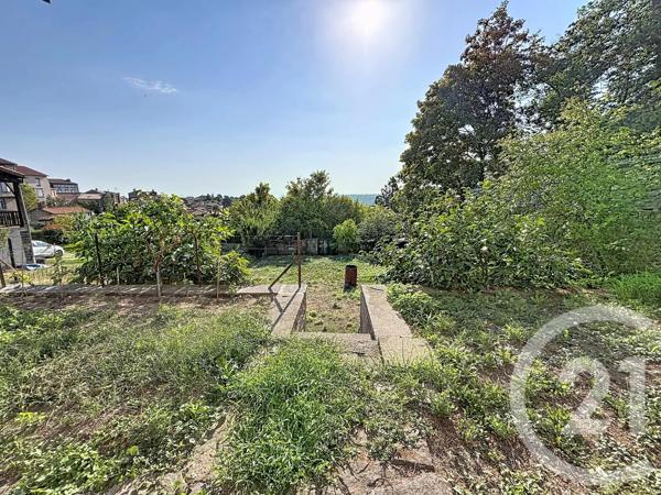 Terrain à vendre  636 m 2   VOLVIC  - 63
