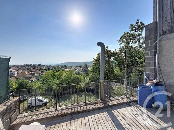 Terrain à vendre  636 m 2   VOLVIC  - 63