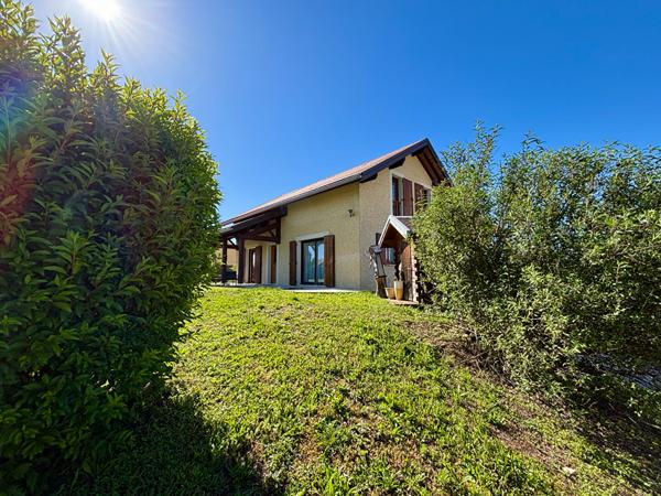 Maison 5 pièces, sur sous-sol total, à vendre à Le Pont de Beauvoisin.