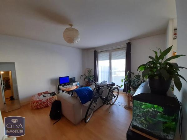 Appartement à louer 2 pièces 44m²